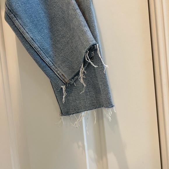 Re/Done 90s High-rise raw hem in light dusk destroy - Picture 5 of 6